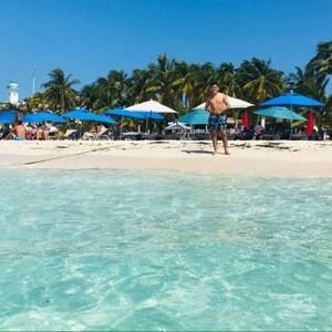 Meet your Posher, Jeffrey